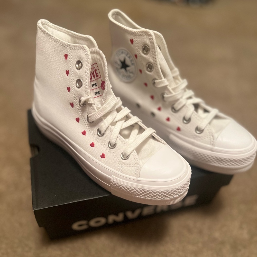 Converse Limited edition brand new with tag, box womens 6.5